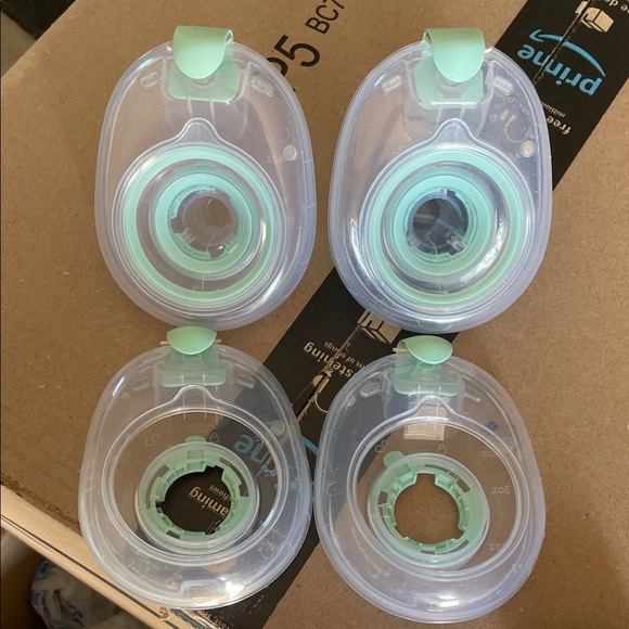 Willow 3.0 breastmilk storage containers. Set of two. - Picture 1 of 1